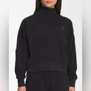 The North Face Women's Garment Dye Mock-Neck Pullover